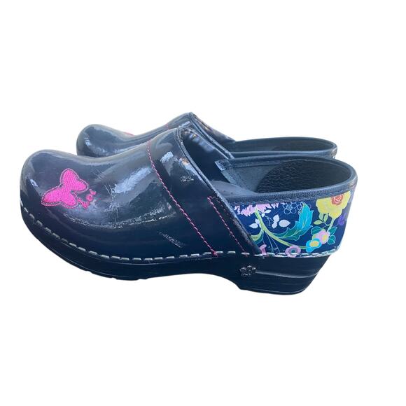 Sanita Womens Patent Leather Clogs EU 35 US 4 Navy Blue Butterfly Work Shoes - Picture 6 of 15